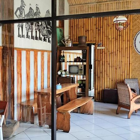 Latansa Homestay Banyuwangi  Exteriér fotografie