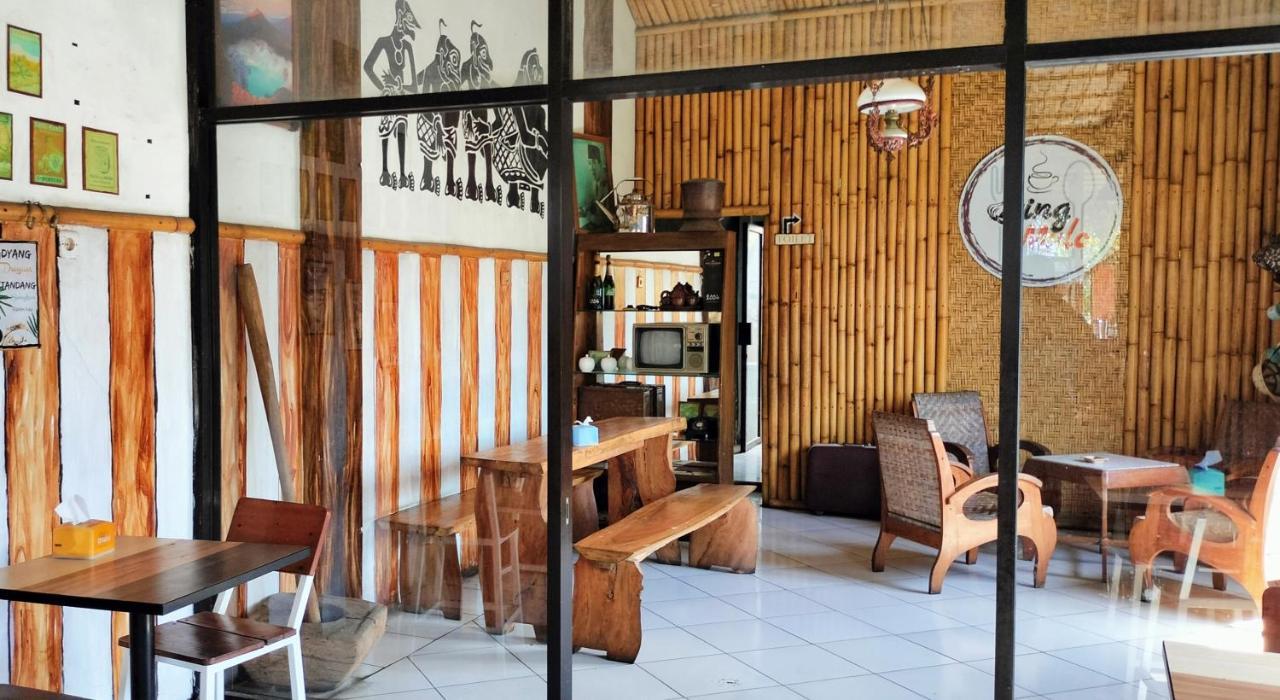 Latansa Homestay Banyuwangi  Exteriér fotografie